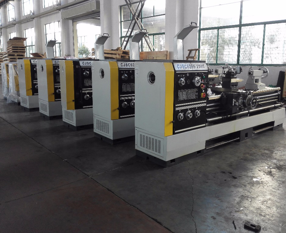 картинка Токарный станок по металлу CS6250 CS6266 CQ6280 Chinastan.ru